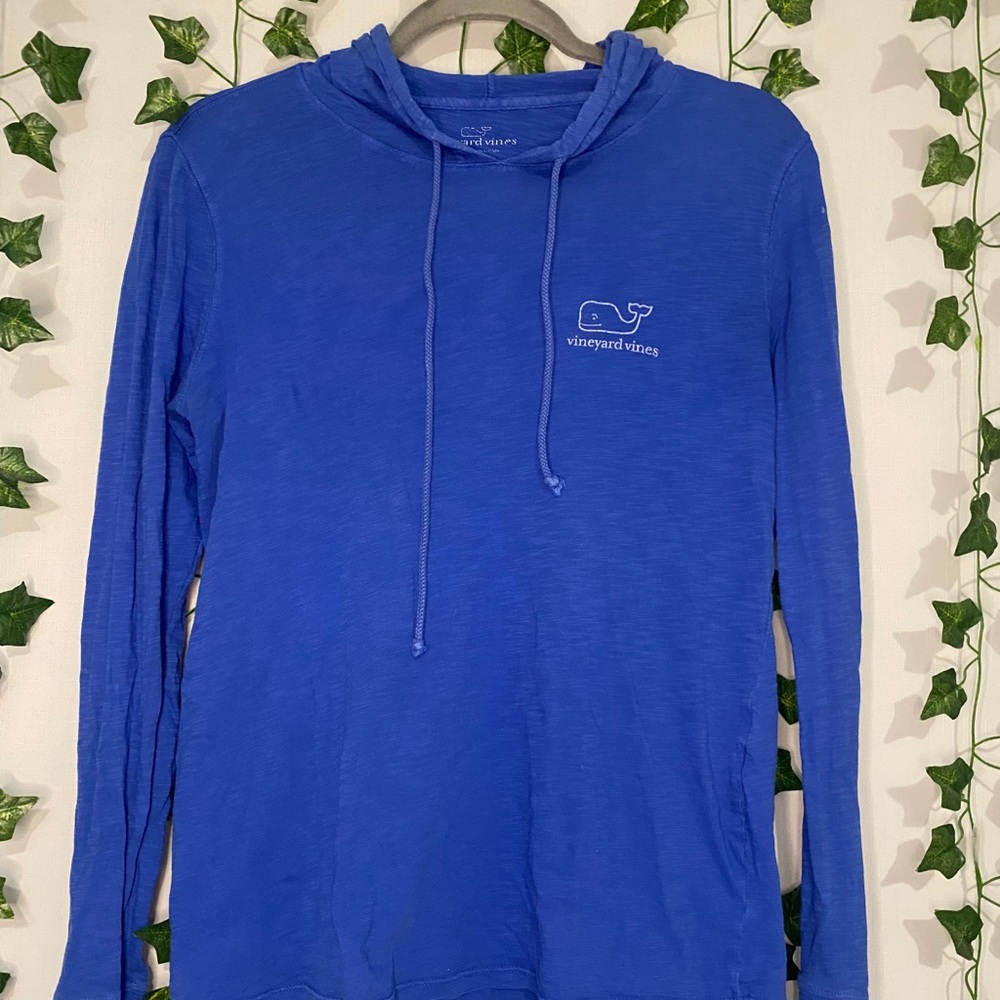 Vineyard vines hoodie